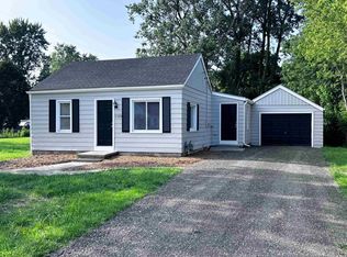 1120 Collins Ave, Mount Morris, MI 48458