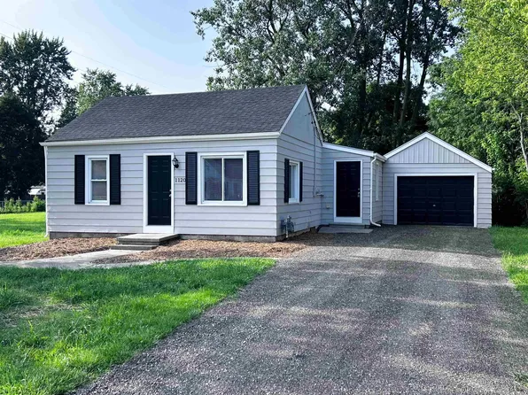 1120 Collins Ave, Mount Morris, MI 48458