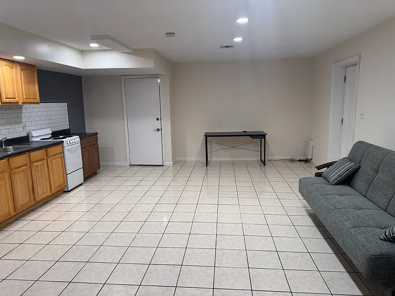52 Belmont Ave #1 — Photo 17
