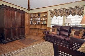 3rd image of 6407 Windsong Dr