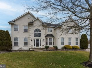 34 Tara Dr, Mount Laurel, NJ 08054