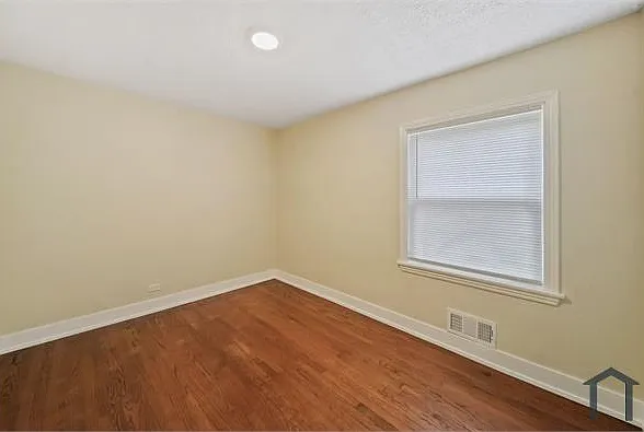 504 W 125th Pl — Photo 5