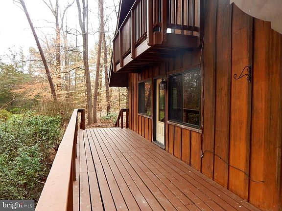 Wrap around Deck view 1