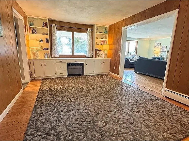 7 Exeter Dr — Photo 13