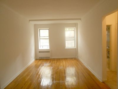 1st image of 6712 Yellowstone Blvd APT A7