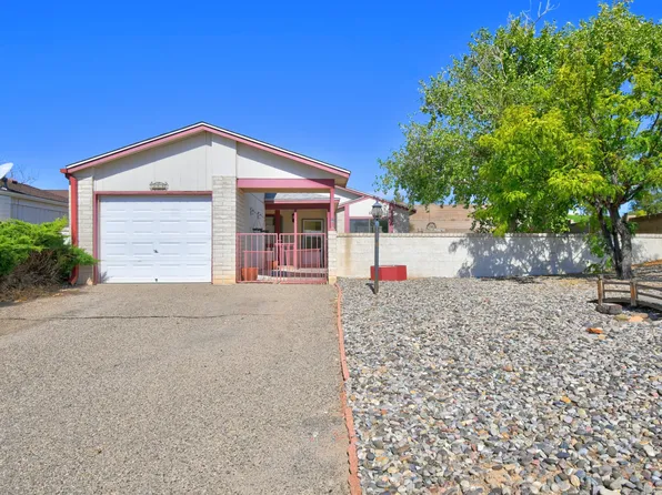 265 Pearl Dr NE, Rio Rancho, NM 87124