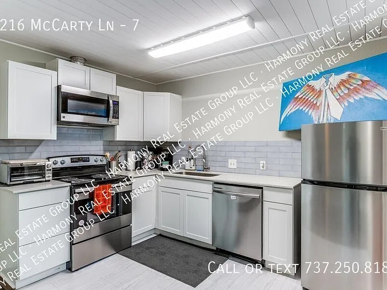 5216 McCarty Ln #7 — Photo 13
