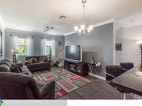 14675 SW 9 Street, Pembroke Pines, FL - Tastefully Appointed & Offered At A Wonderful Price.