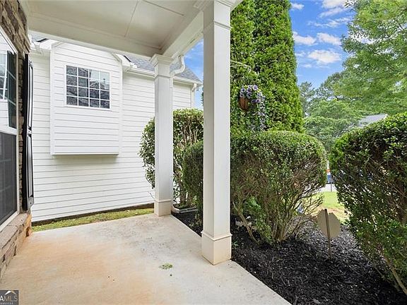 5th image of 3075 Landington Dr