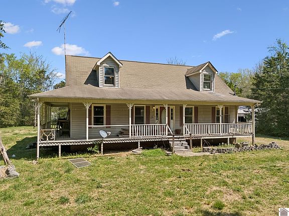 3rd image of 1550 Caney Court Ln