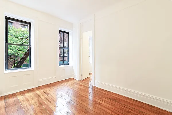 Rented by Compass | media 6