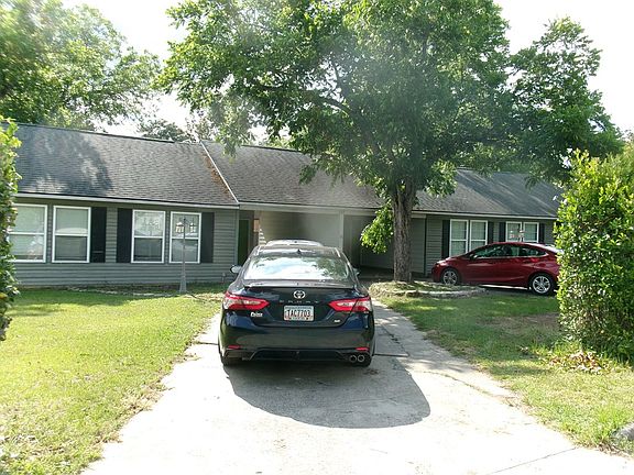 2nd image of 208 N Bullard St