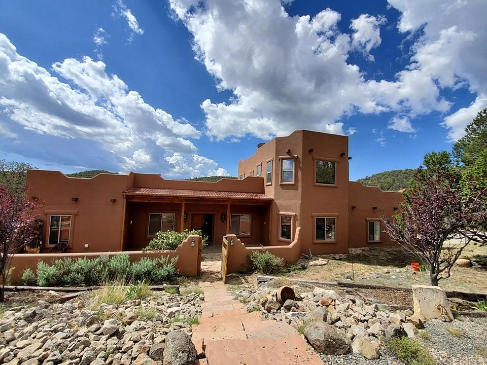 1st image of 230 Santiago Cir