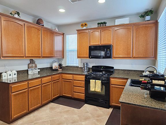 5th image of 2531 Cottage Pointe Dr