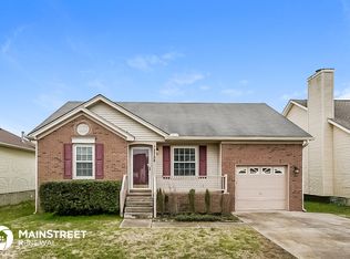 2758 Riverbend Dr, Nashville, TN 37214