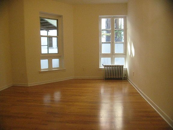 4th image of 350 W 85th St APT 7