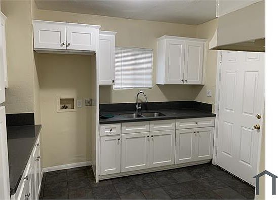 1st image of 1326 W 103rd St