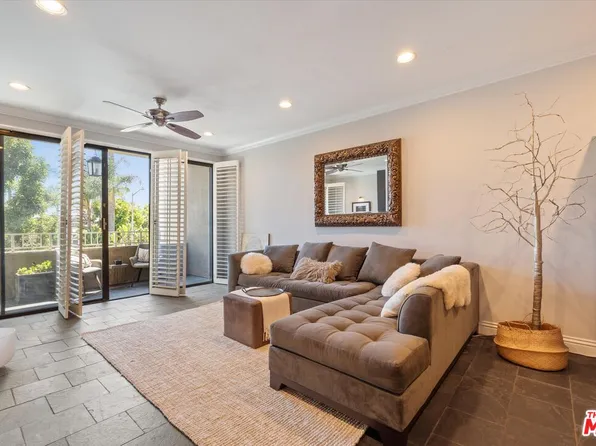 8455 Fountain Ave Unit 208, West Hollywood, CA 90069