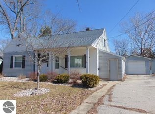 229 S Ithaca St, Ithaca, MI 48847