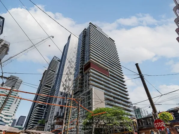 375 King St W, Toronto, ON