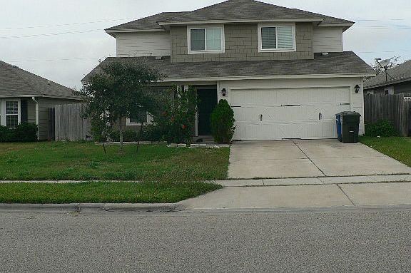 2nd image of 2109 Abeto Dr