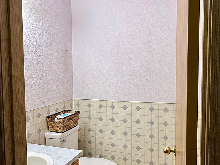 1st floor bathroom