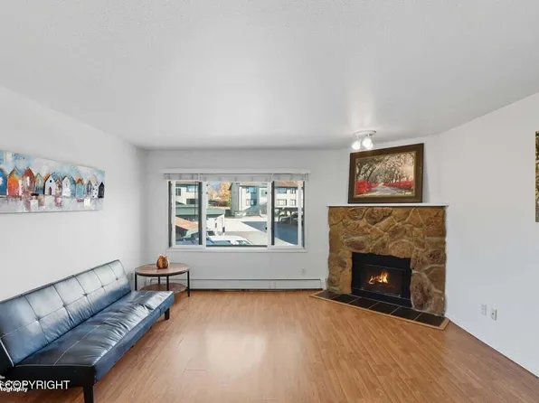 231 McCarrey St Unit 7A, Anchorage, AK 99508