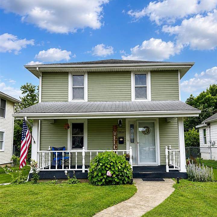 1st image of 2318 Iowa Ave