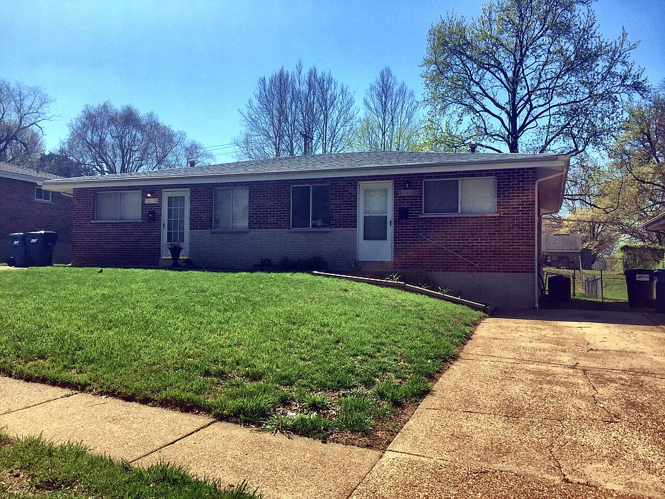 1st image of 10110 Douglas Ct