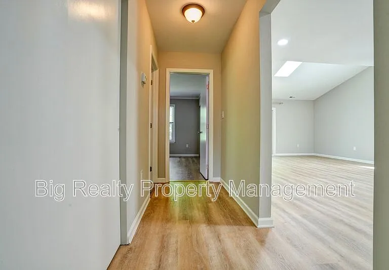 1732 Rosewood Ct — Photo 22