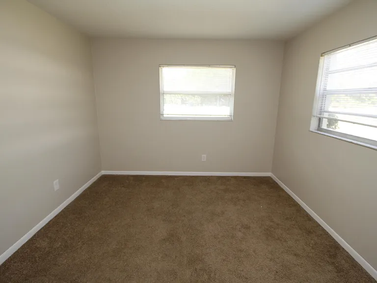 2195 Corey Rd — Photo 12