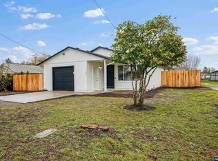 105 Stanley St, Amity, OR 97101