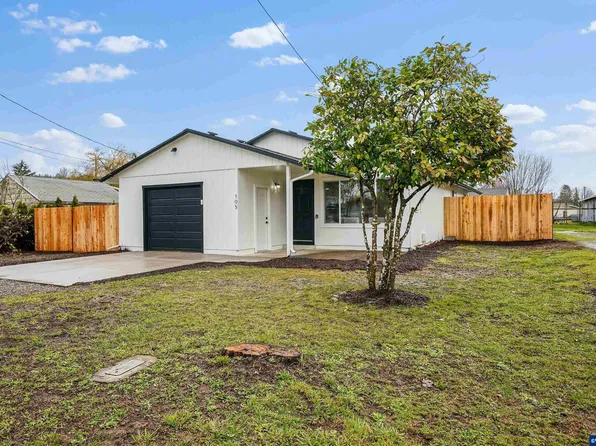 105 Stanley St, Amity, OR 97101