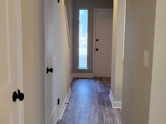 4th image of 18 Cape Dr NW APT B