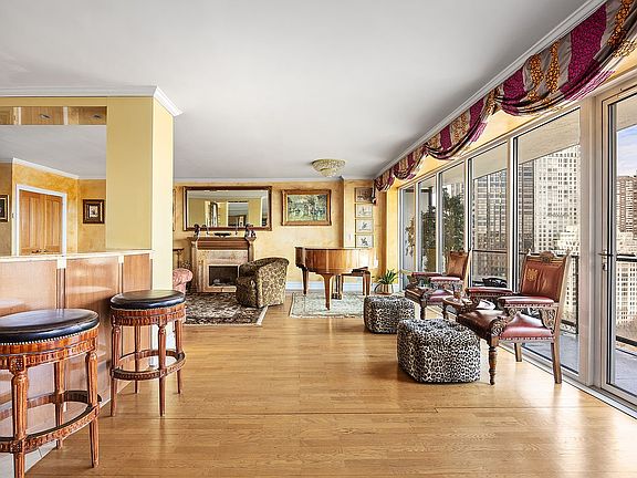 5th image of 210 Central Park S #23CD