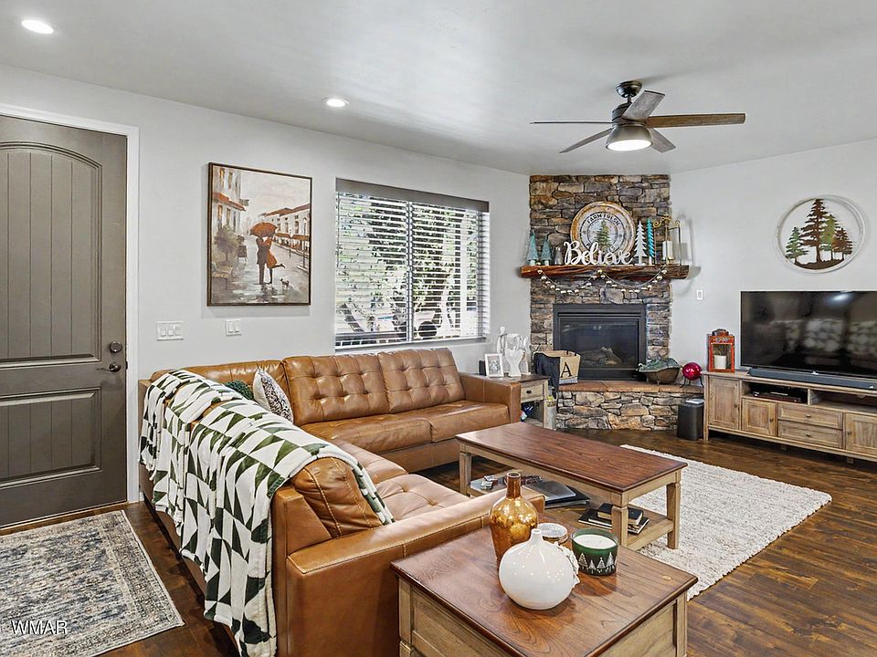 1st image of 2620 N Eagle View Cir