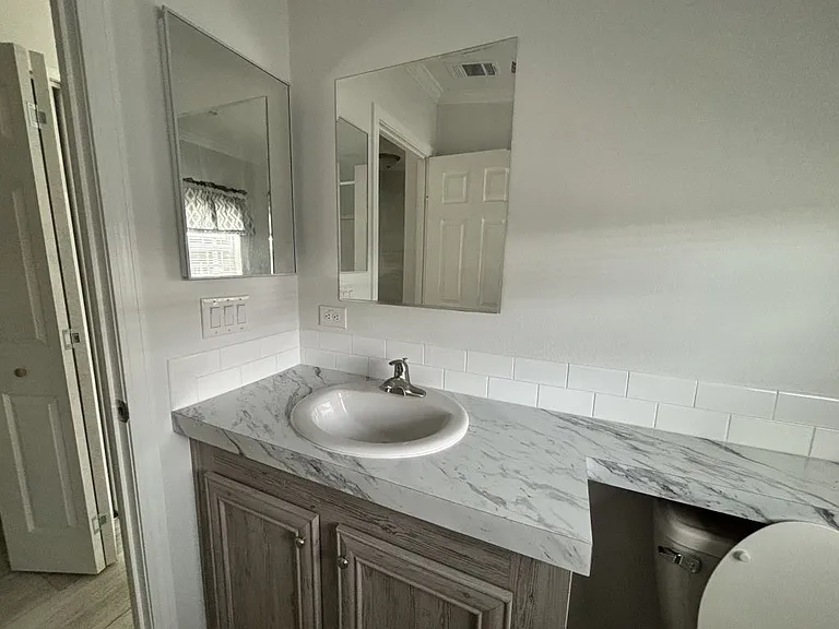 28 Nyborg Ave #28 — Photo 18