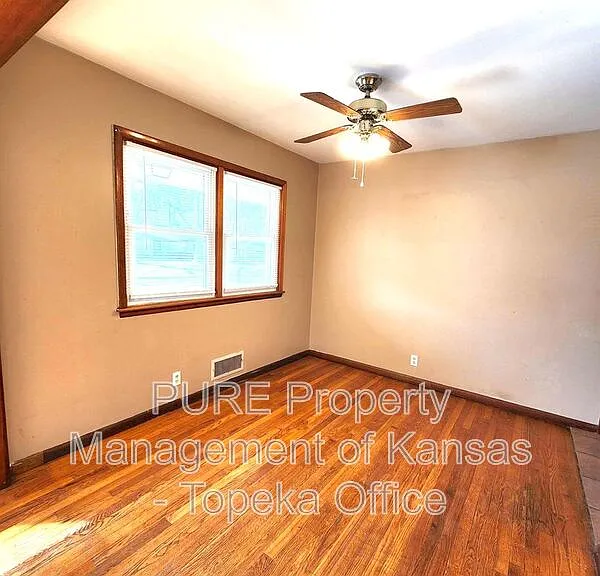 3612 SW Kerry Ave — Photo 3