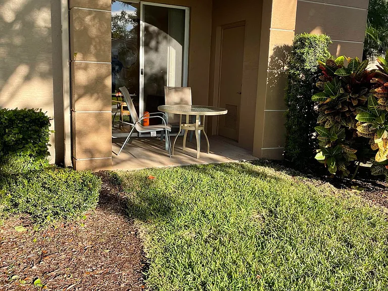 4870 Bonsai Cir #100 — Photo 28