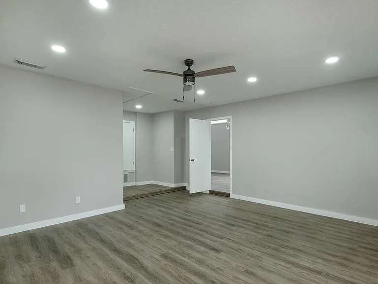 1301 Black Cherry Dr — Photo 10
