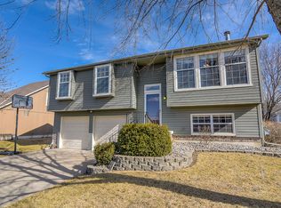 419 N Evergreen St, Gardner, KS 66030