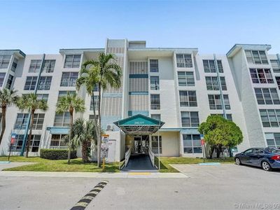 200 177th Drive #502, Sunny Isles Beach, FL, 33160