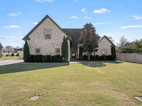 208 Amazonway Rdg, Murfreesboro, TN 37130