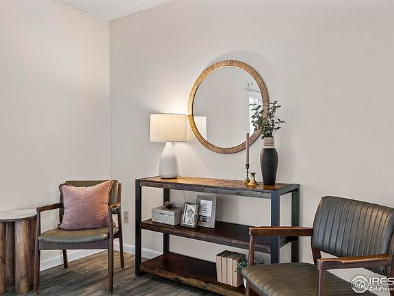 3rd image of 1705 Heatheridge Rd #E101