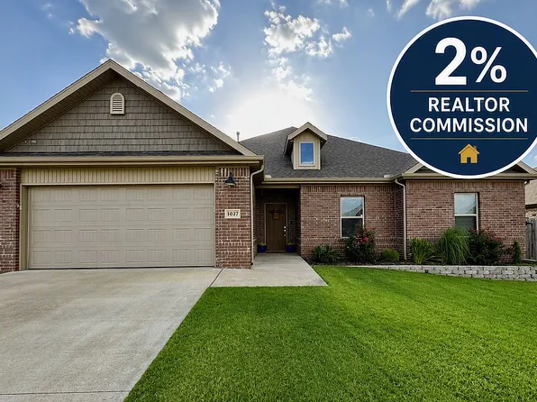 1037 Tracey Ln, Pea Ridge, AR 72751