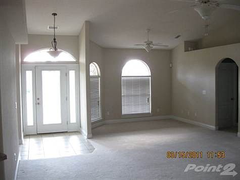Dining/Foyer