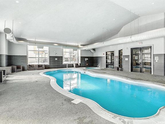 3rd image of 1015 Patrick Cres #203