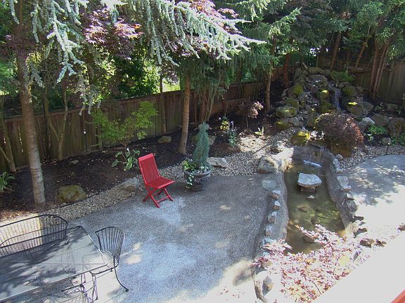 2nd image of 2419 Remington Dr