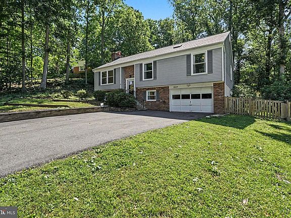 2nd image of 1007 Richmond Dr