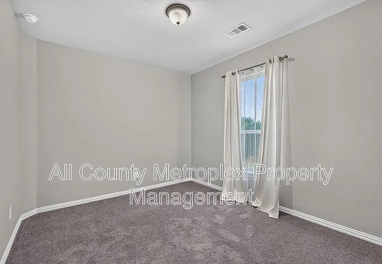 1602 Emerald Brook Ct — Photo 23